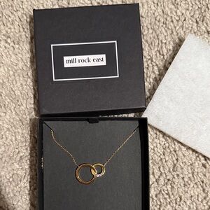 Mill Rock East Gold Interlocking Circle Necklace